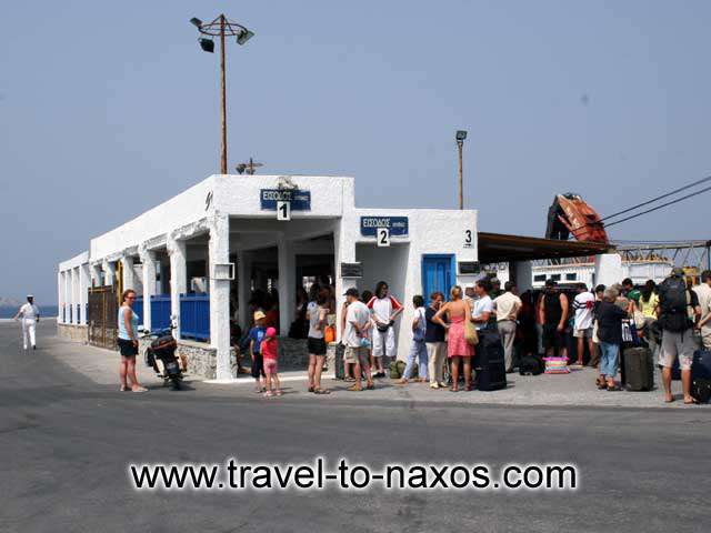 NAXOS PORT - 