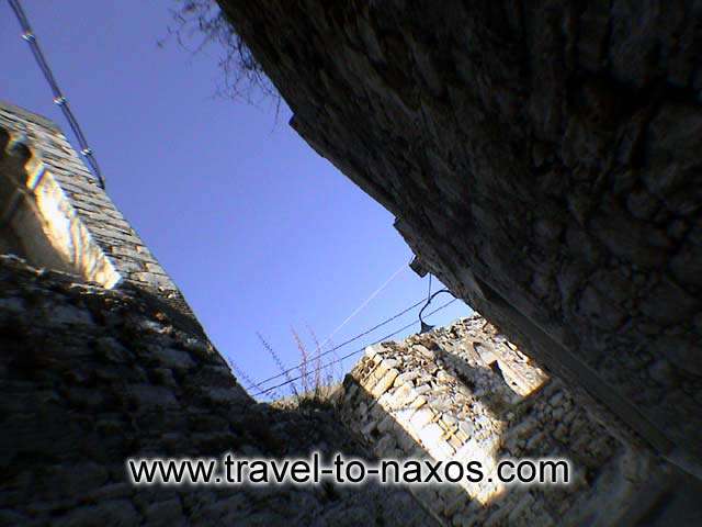 APIRANTHOS - Walking in the streets of the village, you will be impressed by the traditional stone houses.