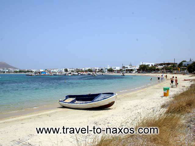 AGIA ANNA BEACH - There are two parts in Agia Anna beach, the first one continues from Agios Prokopios <br>and the second one (in the picture) lies between the small fishing port and Agios Nikolaos church<br> (much more protected from the wind).