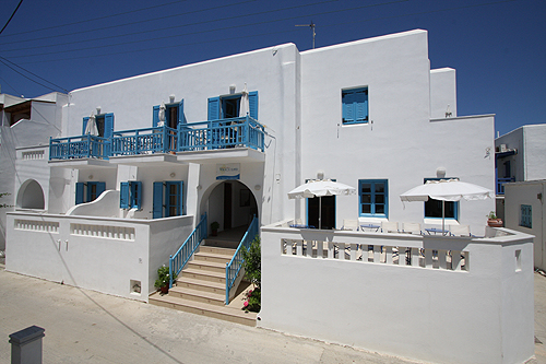 VAKHOS ISLAND  HOTELS IN  Agia Anna - Naxos Island Cyclades