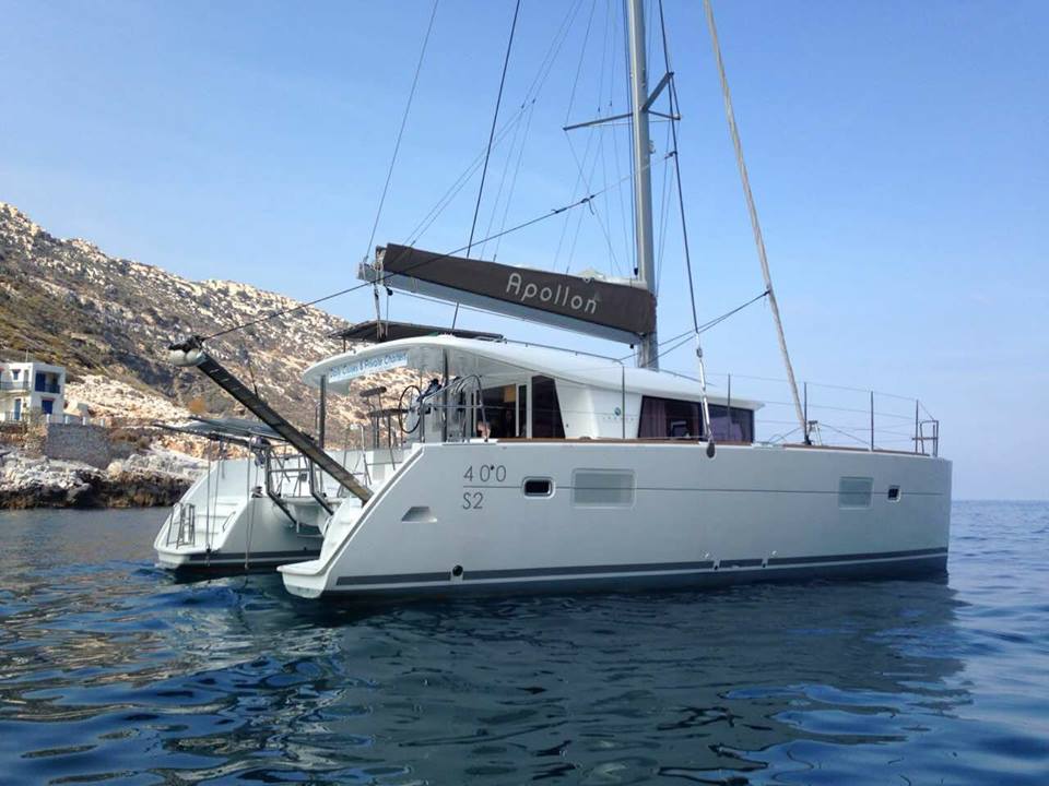 Naxos Catamaran Apollon  CATAMARAN SAILING TOURS IN  Naxos Town - Port 