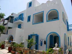 MIKES STUDIOS IN  Naxos town, Agios Georgios