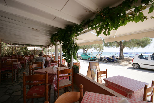 COLOSSEO RESTAURANT IN  AGIOS PROKOPIOS